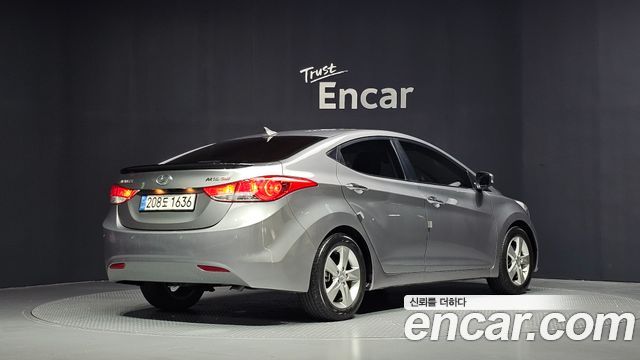Hyundai AVANTE 2012 — photo 2