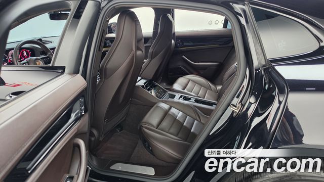 Porsche Panamera 2025 — photo 17