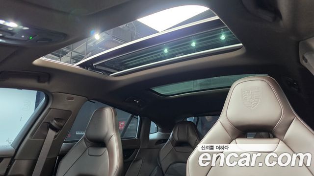 Porsche Panamera 2025 — photo 22