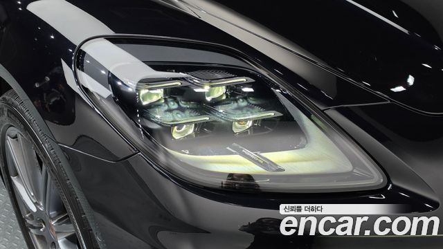Porsche Panamera 2025 — photo 8