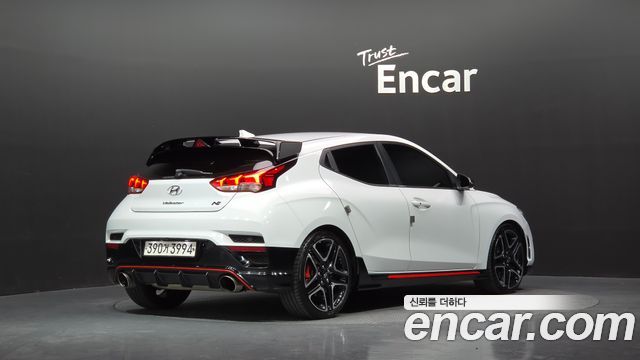 Hyundai Veloster 2019 — photo 2