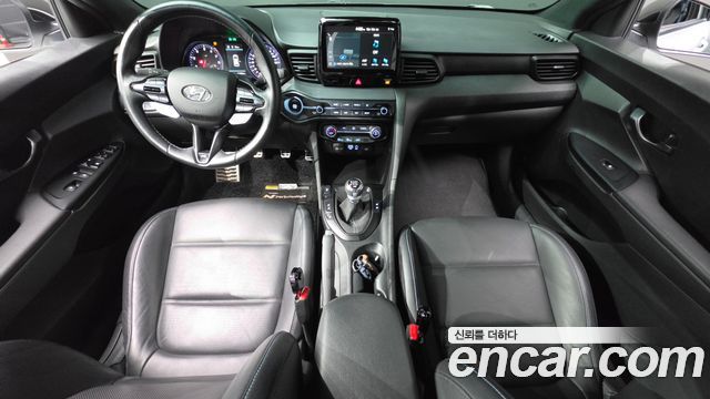 Hyundai Veloster 2019 — photo 7