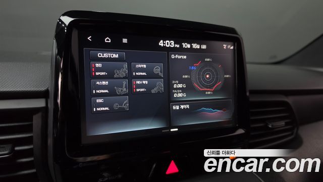 Hyundai Veloster 2019 — photo 16