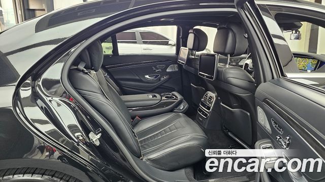 Mercedes-Benz S-Class 2015 — photo 12