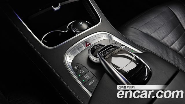 Mercedes-Benz S-Class 2015 — photo 16