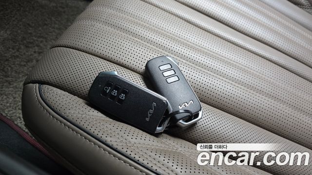Kia K8 2023 — photo 21