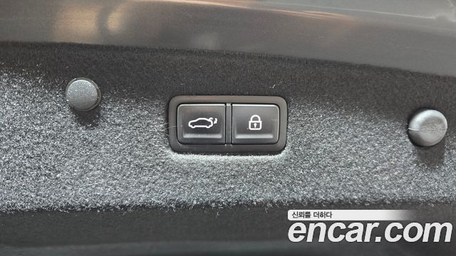 Kia K8 2023 — photo 22