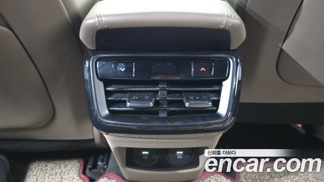 Kia K8 2023 — photo 31