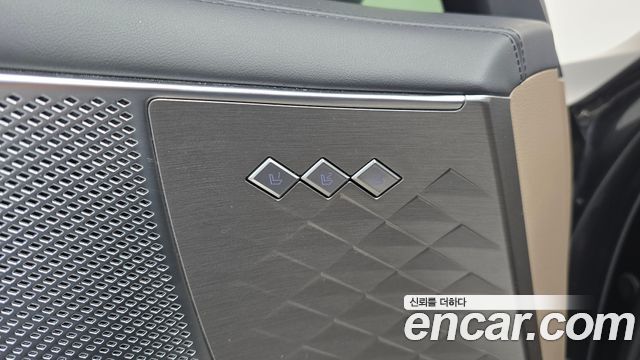 Kia K8 2023 — photo 37