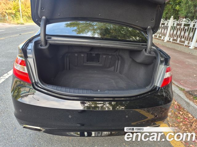 Hyundai Grandeur 2015 — photo 8