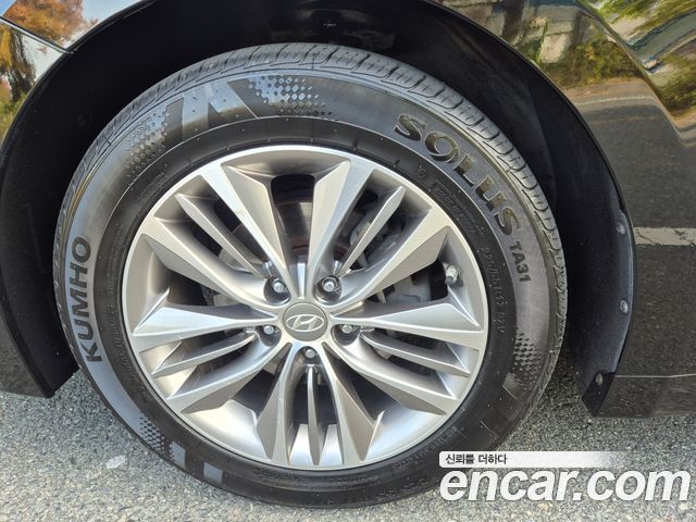 Hyundai Grandeur 2015 — photo 16