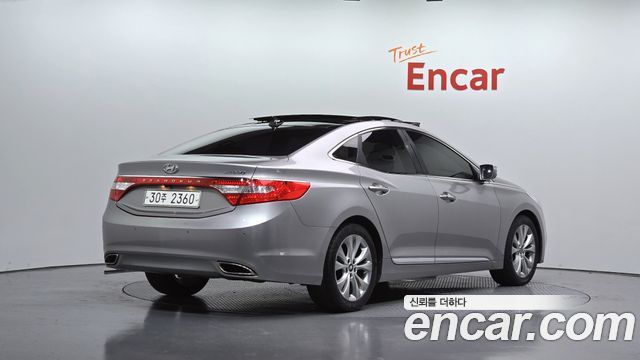 Hyundai Grandeur 2012 — photo 2