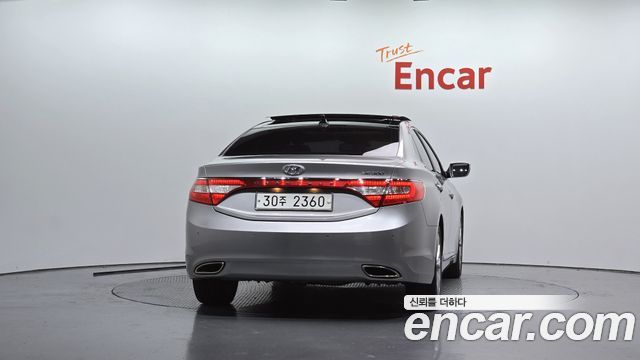 Hyundai Grandeur 2012 — photo 4