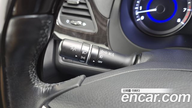 Hyundai Grandeur 2012 — photo 26