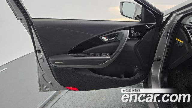 Hyundai Grandeur 2012 — photo 14