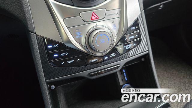 Hyundai Grandeur 2012 — photo 29