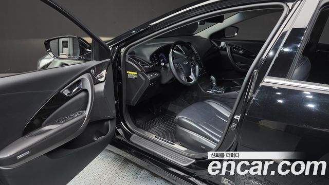 Hyundai Grandeur 2017 — photo 10