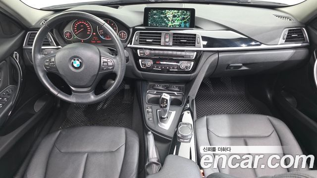 BMW 3-Series 2017 — photo 7