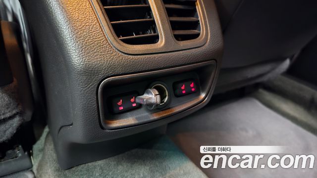 Ford Taurus 2014 — photo 19