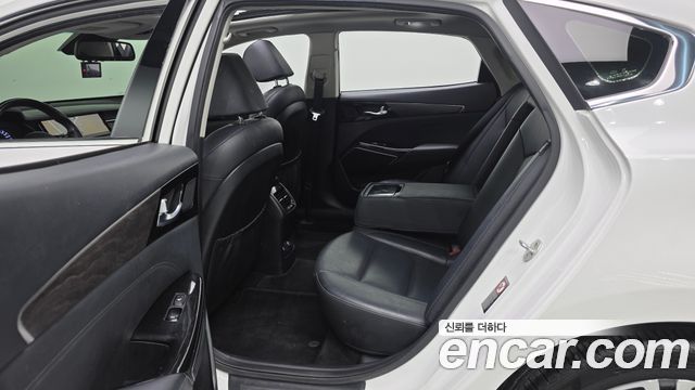 Kia K7 2020 — photo 19