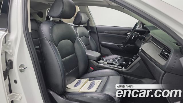 Kia K7 2020 — photo 20