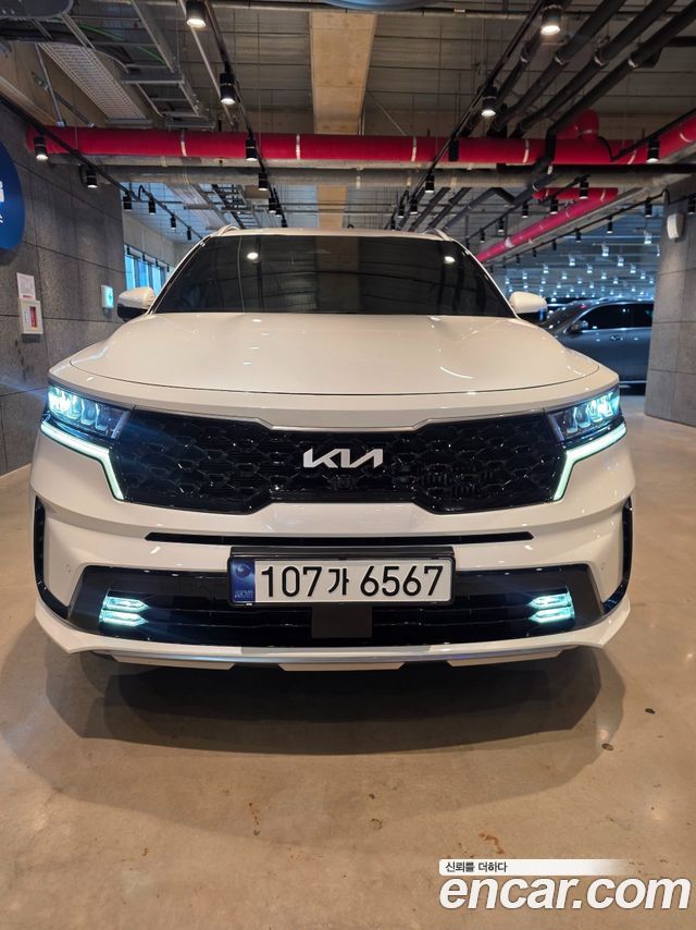 Kia Sorento 2023 — photo 1