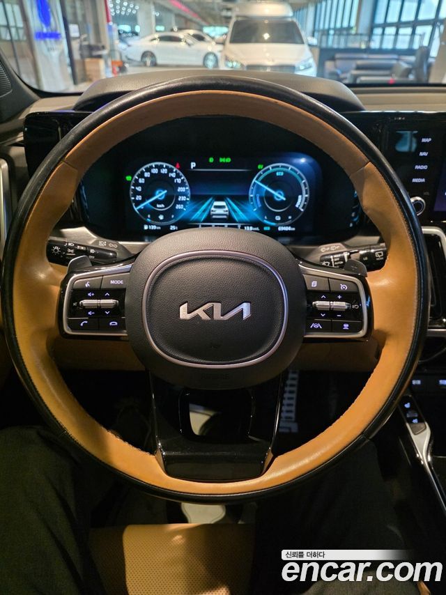 Kia Sorento 2023 — photo 11