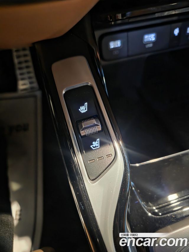 Kia Sorento 2023 — photo 14