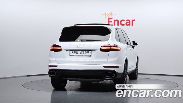 Porsche Cayenne 2017 — photo 4