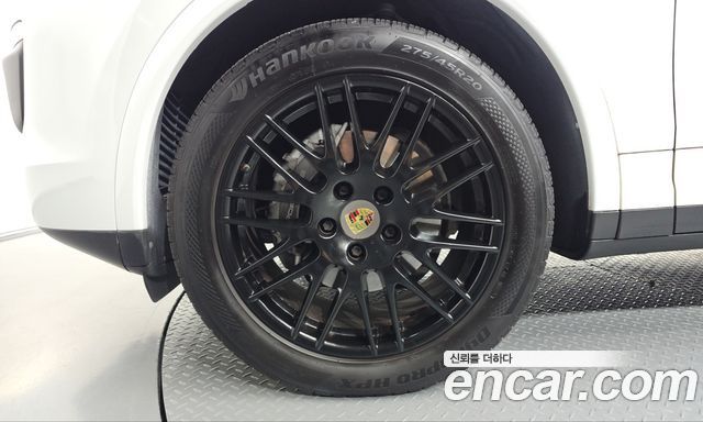 Porsche Cayenne 2017 — photo 5