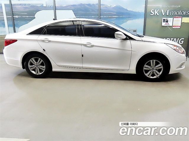 Hyundai Sonata 2013 — photo 3