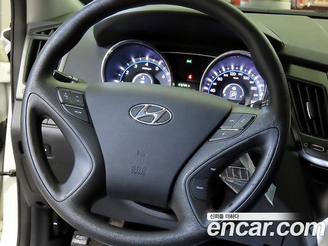 Hyundai Sonata 2013 — photo 8