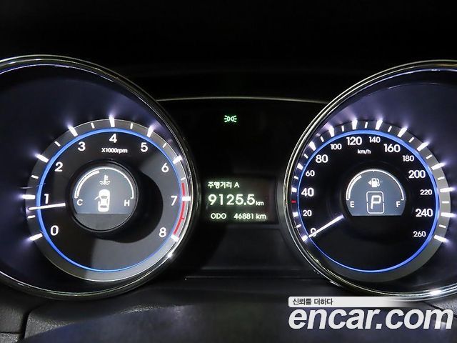 Hyundai Sonata 2013 — photo 9