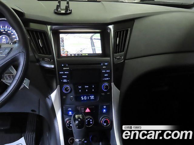 Hyundai Sonata 2013 — photo 11