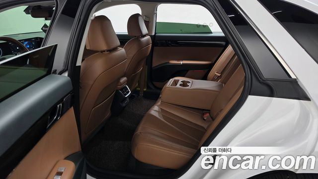 Hyundai Grandeur 2023 — photo 17