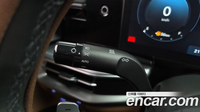 Hyundai Grandeur 2023 — photo 28
