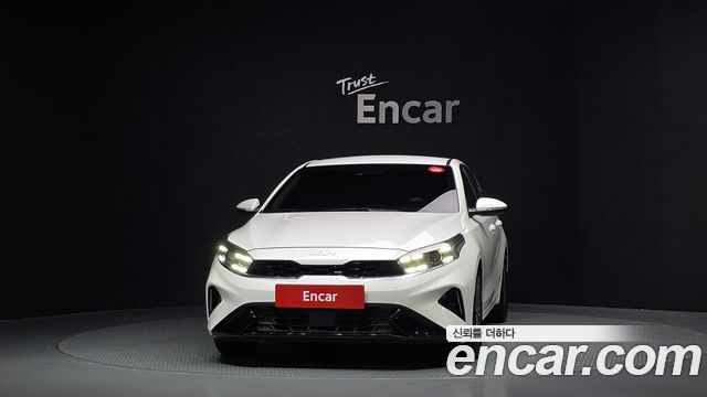 Kia K3 2023 — photo 3