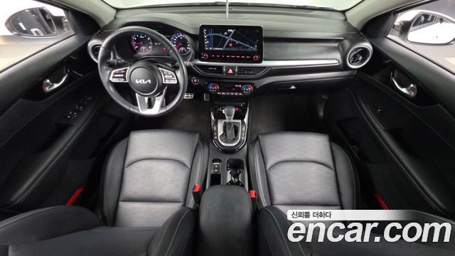 Kia K3 2023 — photo 10