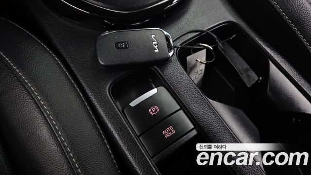 Kia K3 2023 — photo 16
