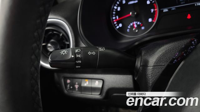 Kia K3 2023 — photo 27