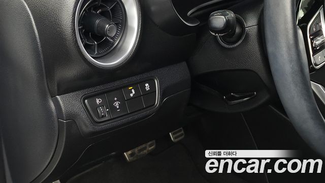 Kia K3 2023 — photo 31