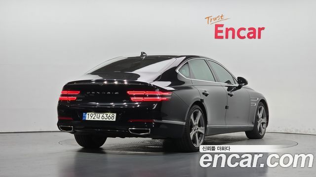 Genesis G80 2022 — photo 2