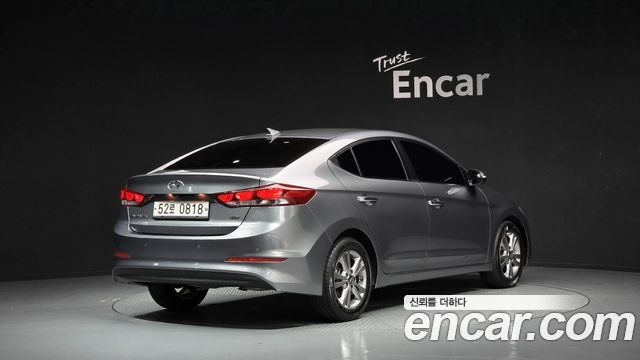 Hyundai AVANTE 2016 — photo 2