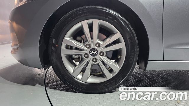 Hyundai AVANTE 2016 — photo 5