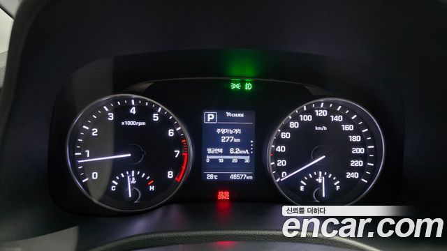 Hyundai AVANTE 2016 — photo 11