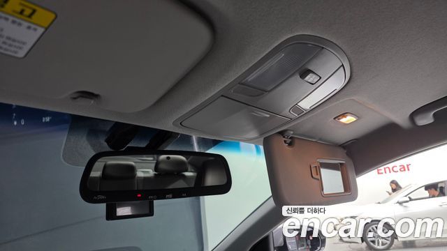 Hyundai AVANTE 2016 — photo 26