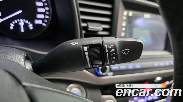 Hyundai AVANTE 2016 — photo 27