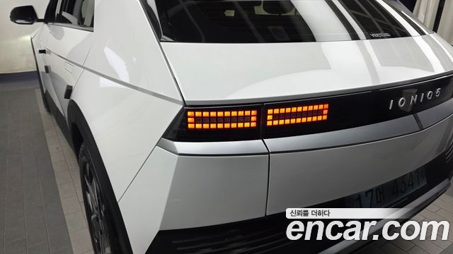 Hyundai Ioniq5 2022 — photo 9