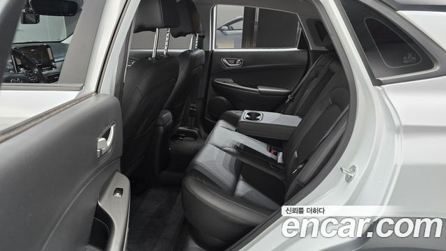 Hyundai Kona 2019 — photo 18