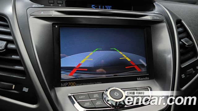 Hyundai AVANTE 2015 — photo 15